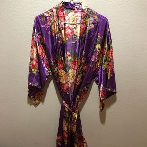 Bridesmaids silk robe